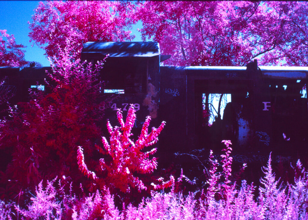 IR Photo of Abandoned PRR RS3